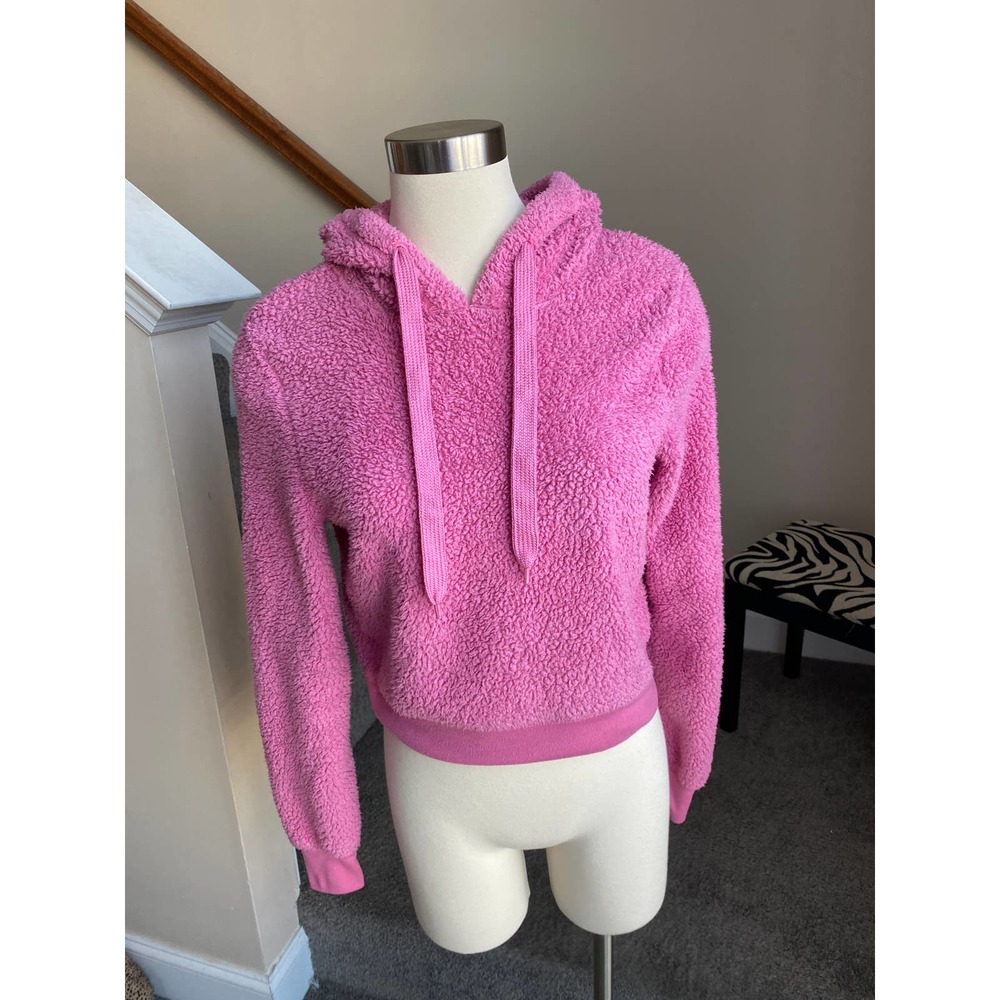 Fifth Sun pink sherpa teddy cropped hooded pullover, size small